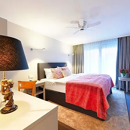 Admiral 4* München