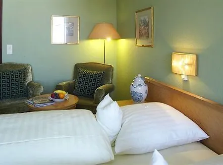 Admiral Hotel 4*